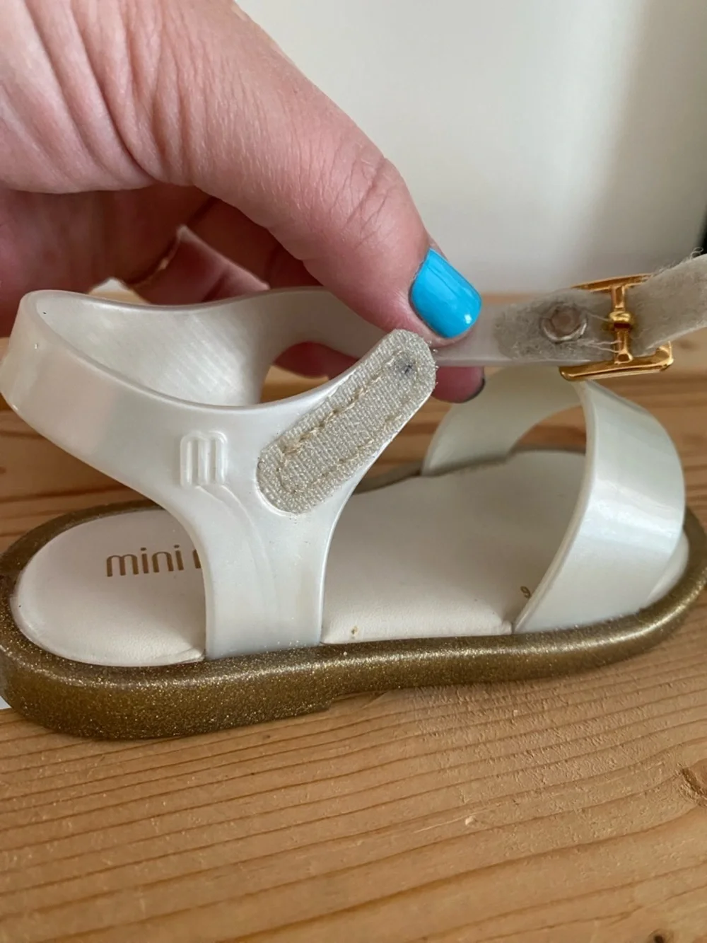 Mini Melissa White Beige Glitter Mar Sandals 6 Baby